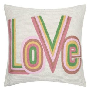 Poduszka dekoracyjna SWEETLOVE 40×40 bawełniana z haftem LOVE kremowa 1004597 Poduszka dekoracyjna SWEETLOVE 40×40 bawełniana z haftem LOVE kremowa 1004597