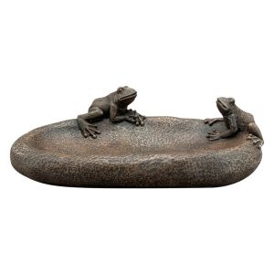 Poidełko ogrodowe dla ptaków kamień z 2 żabkami MGO 23,5 x 14,5 cm brązowe 1042993 Poidełko ogrodowe dla ptaków kamień z 2 żabkami MGO 23,5 x 14,5 cm brązowe 1042993
